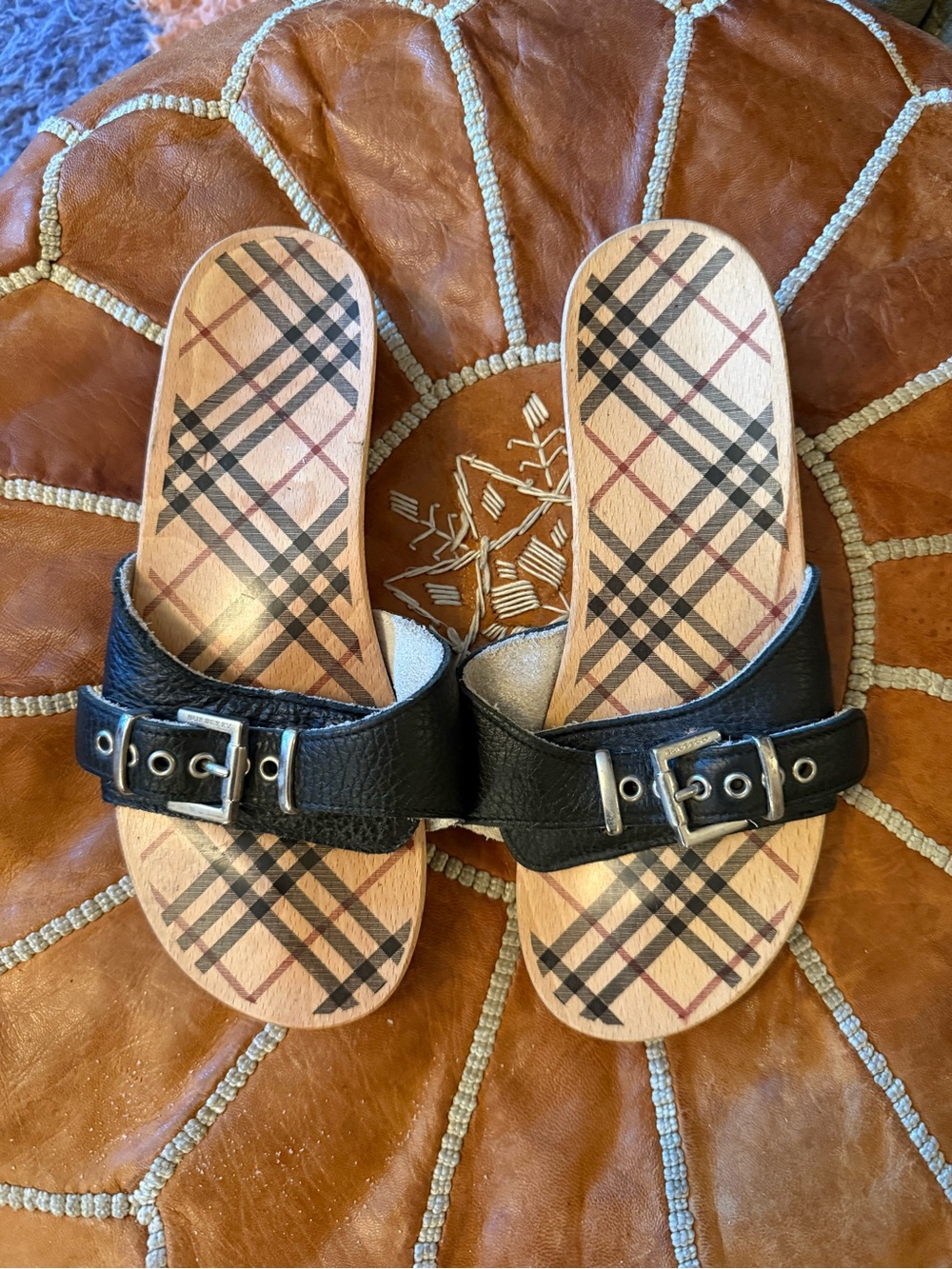 Amazing Y2K Burberry Wooden Slide Sandals